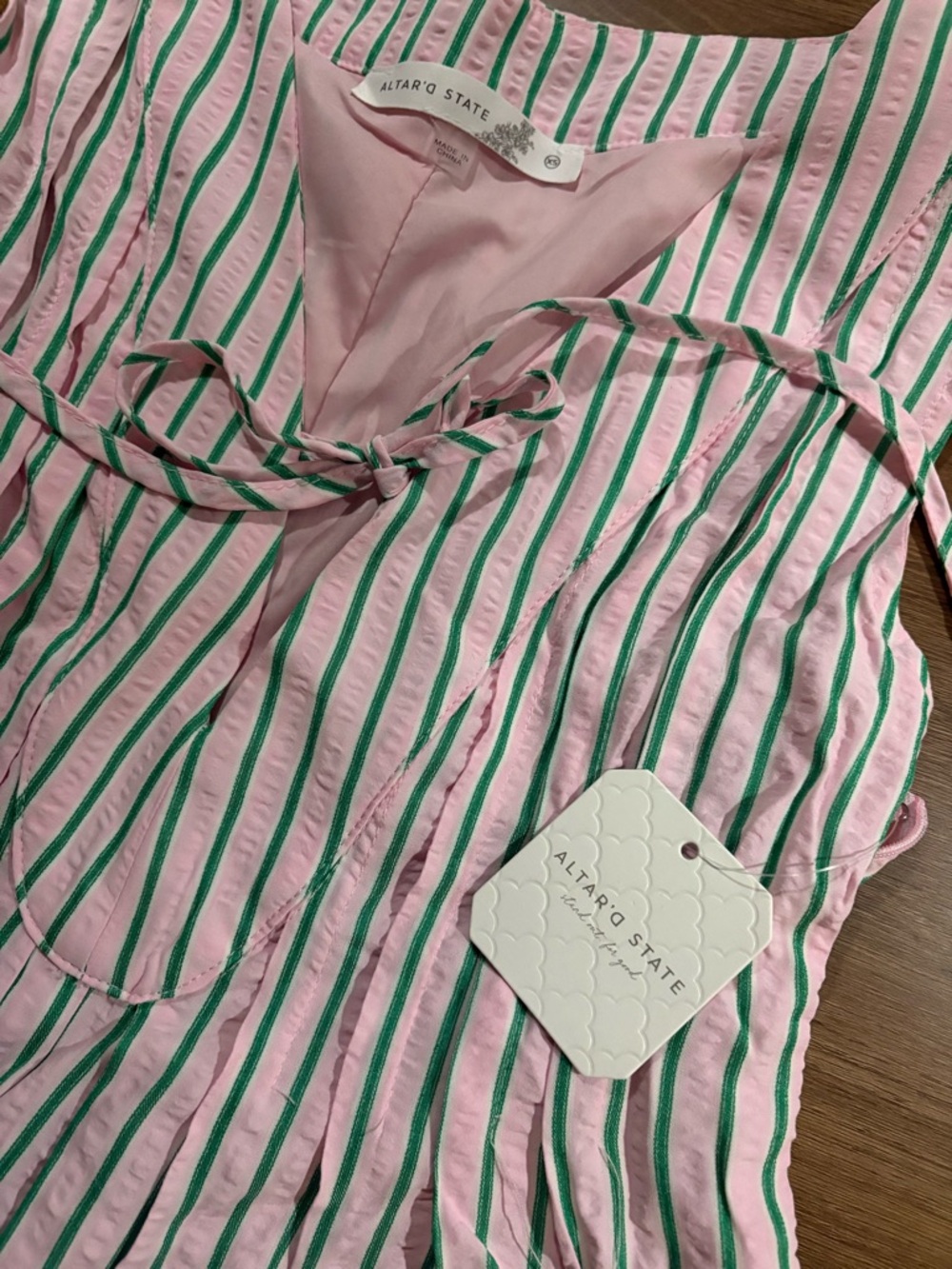 Altar'd State Pink Striped Romper NWT - Picture 2 of 2
